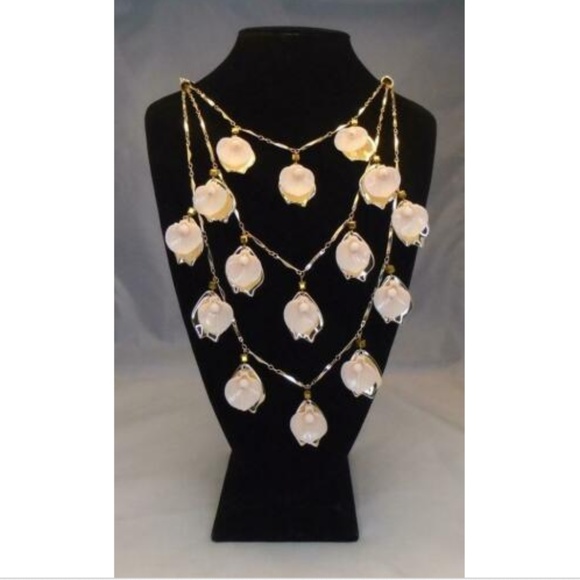 Aqua Jewelry - AQUA BLOOMINGDALES FLOWER STATEMENT NECKLACE NWT